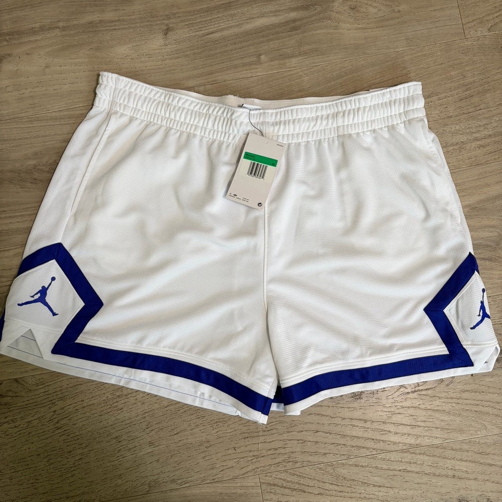 Jordan Jump Man Nike  Women's Standard Fit White 4" Shorts Size‎ Xl Brand NWT